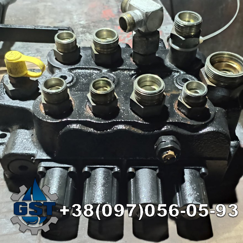 Ремонт гідророзподільника Case SR210