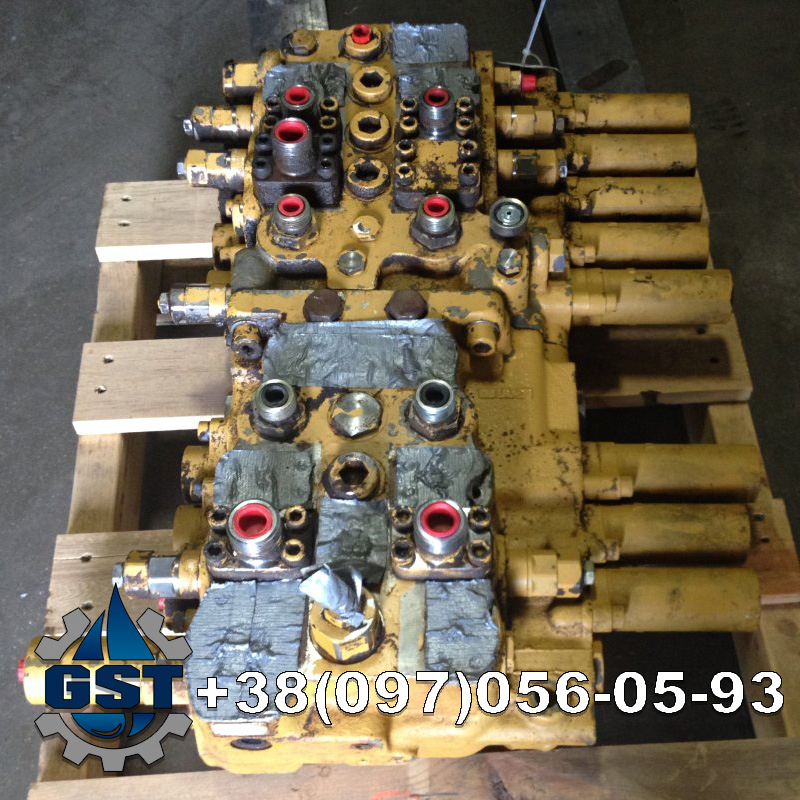 Ремонт гідророзподільника Bosch Rexroth на погрузчике Caterpillar