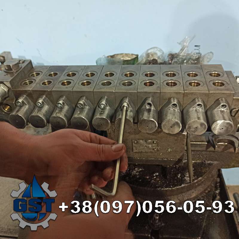 Ремонт гідророзподільника CAT 6030