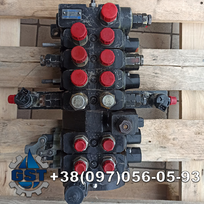 Ремонт гідророзподільника Bucher на экскаватор Doosan