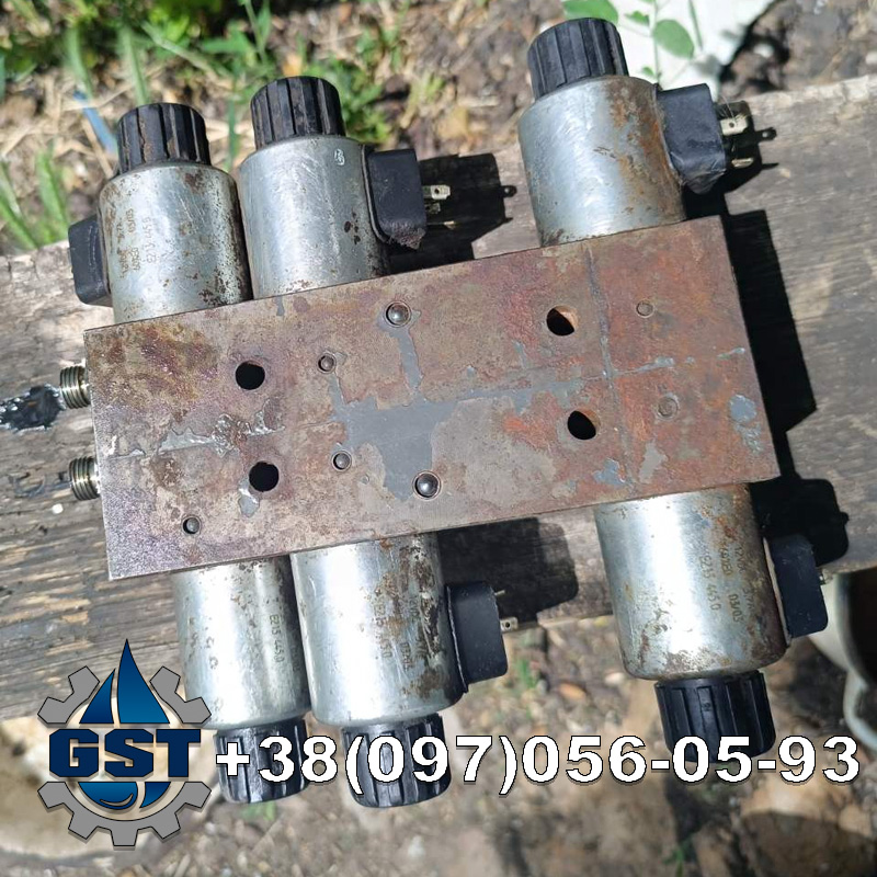 Ремонт гідророзподільника Case 60XT