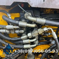 Ремонт гідророзподільника Merlo P 42.7