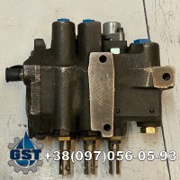 Ремонт гідророзподільника John Deere 810G