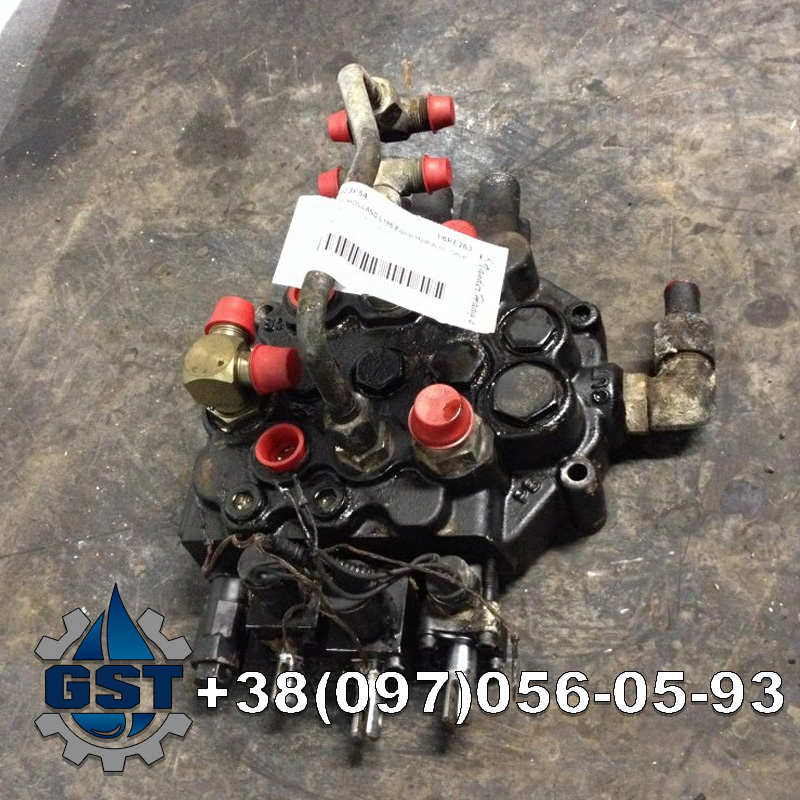 Ремонт гідророзподільника Case 570T