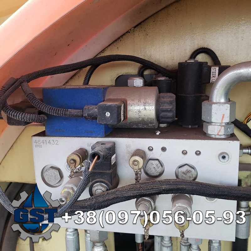 Ремонт гідророзподільника Hitachi ZX225US