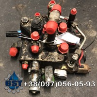 Ремонт гідророзподільника Manitou MLT 737