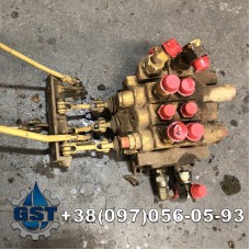 Ремонт гідророзподільника Hitachi ZW330