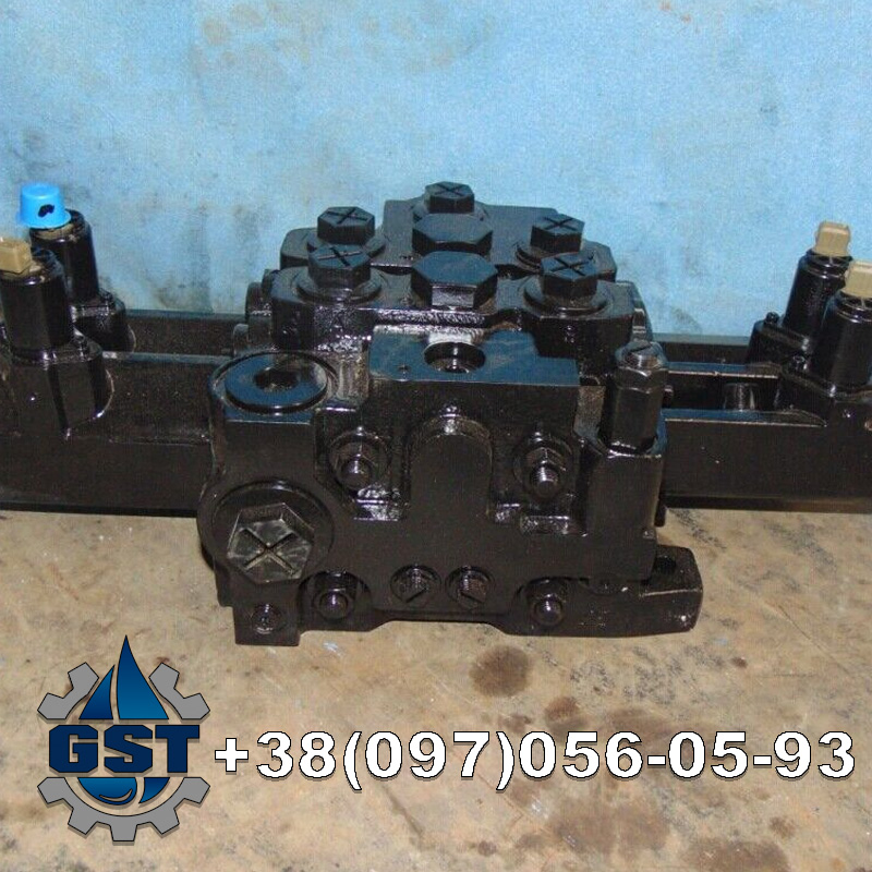 Ремонт гідророзподільника Bobcat CT1021