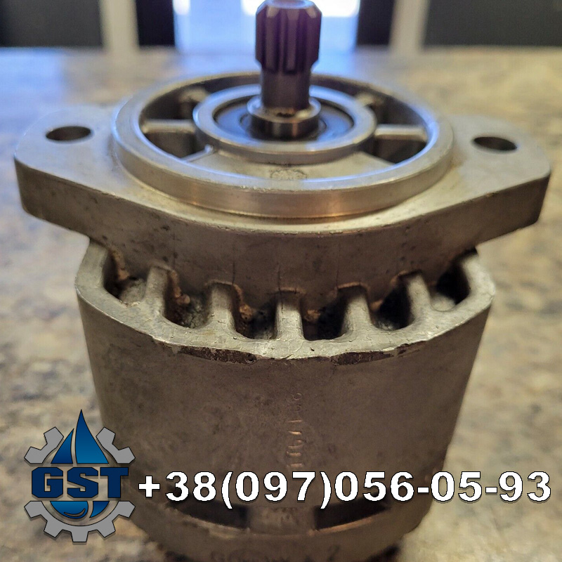 Ремонт гідронасоса самоходного оприскувача Massey Ferguson