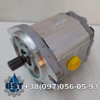 Ремонт гідронасоса траншеекопателя Ditch Witch