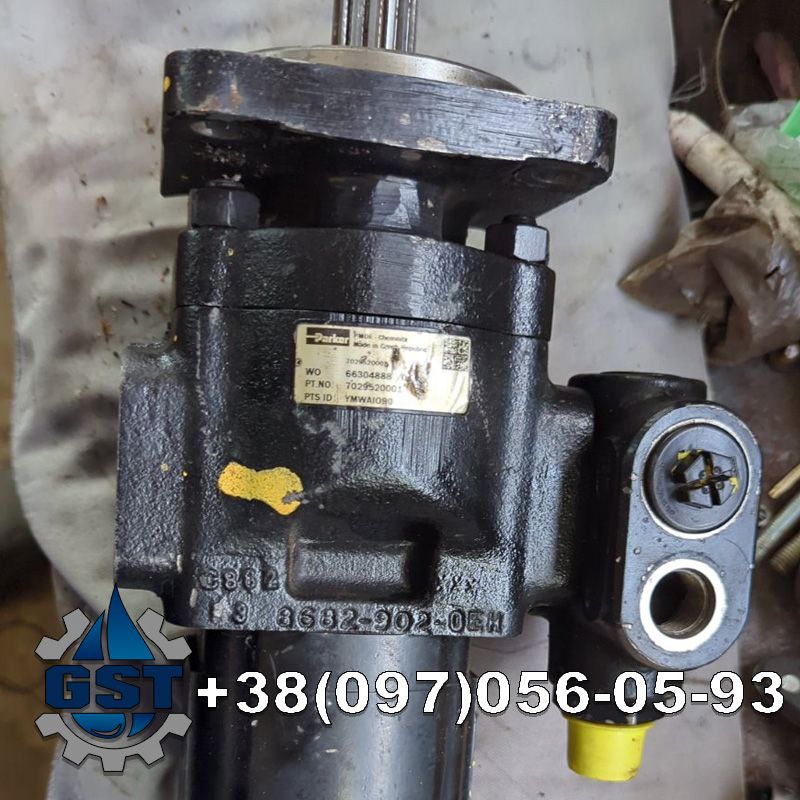 Ремонт гідромотору трактора Challenger