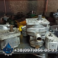 Ремонт гідронасоса экскаватора-погрузчика Hefton