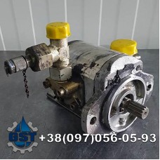 Ремонт гідронасоса экскаватора-погрузчика Huddig