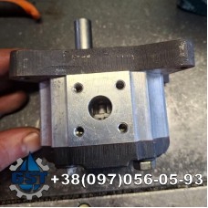 Ремонт гідронасоса экскаватора-погрузчика Lovol