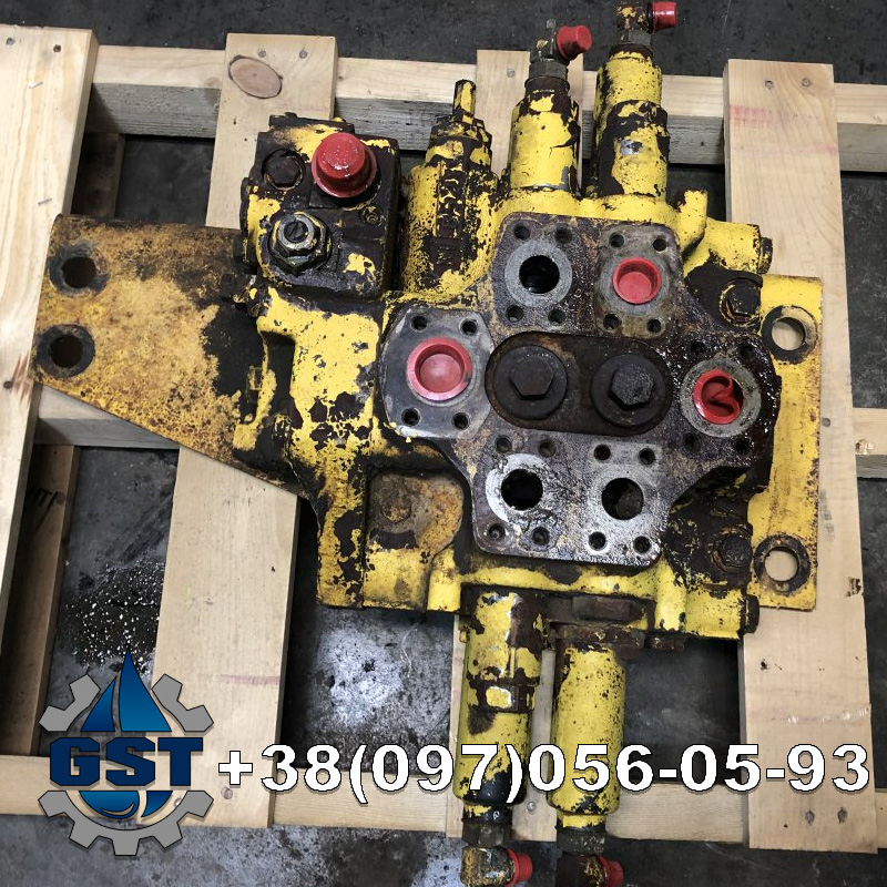 Ремонт гідророзподільника Fendt