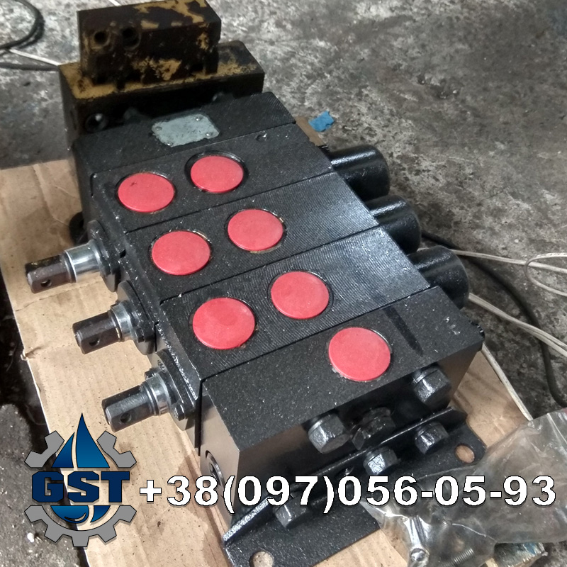 Ремонт гідророзподільника JLG