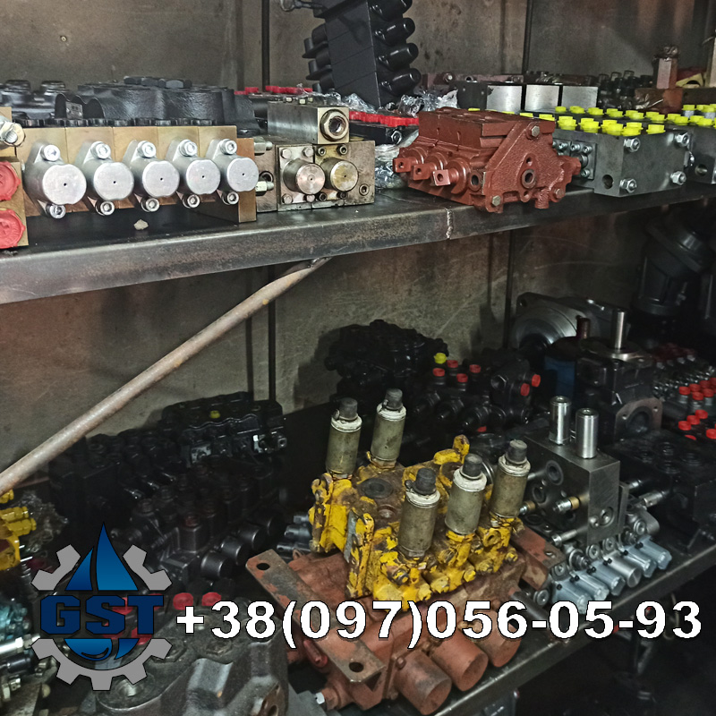 Ремонт гідророзподільника Komatsu