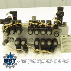 Ремонт гідророзподільника Schaeff