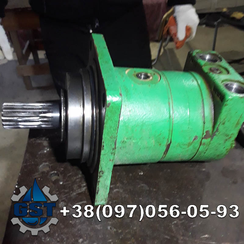 Ремонт гідромотору бурякоуборочного комбайна Holmer