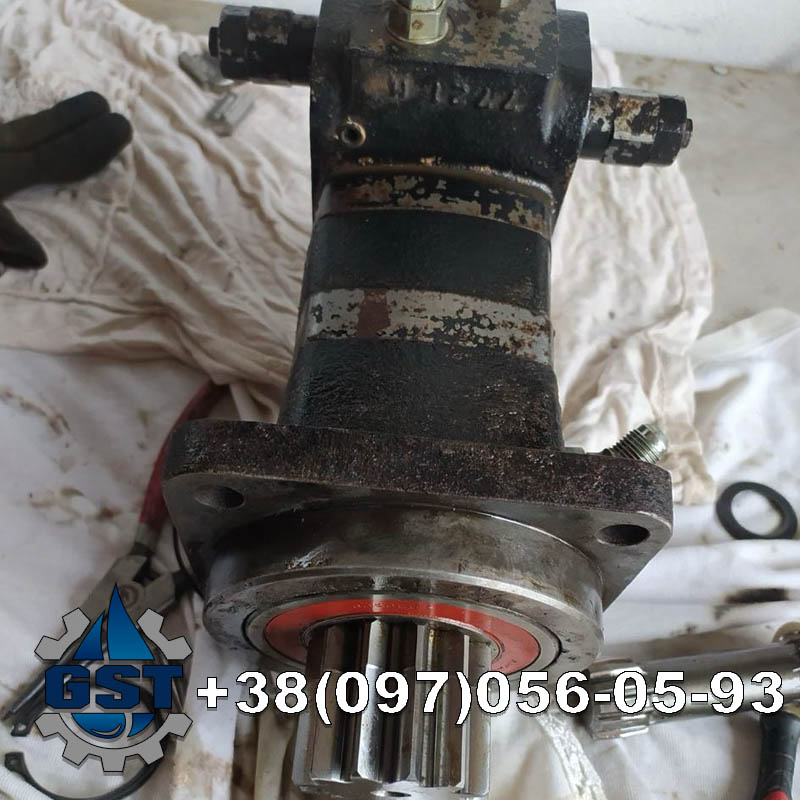 Ремонт гидромотора комбайна Bizon