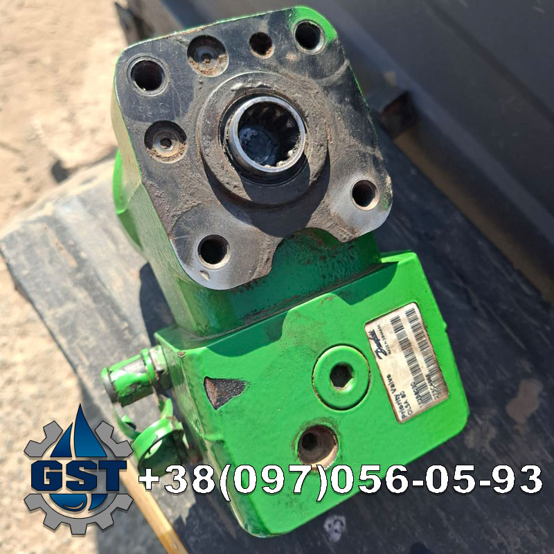 Ремонт насоса-дозатора комбайна John Deere 9760 STS