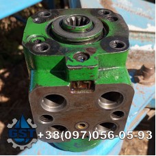 Ремонт насоса-дозатора комбайна John Deere 9610