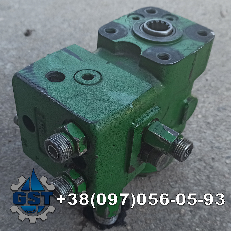 Ремонт насоса-дозатора комбайна John Deere 9640